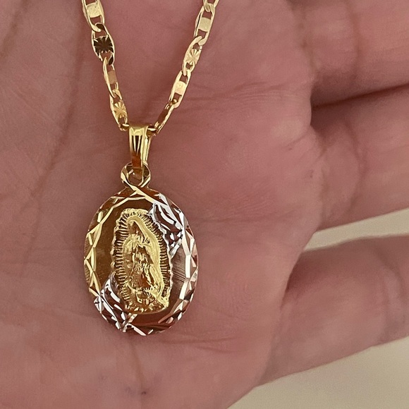 14k Gold Filled Virgen Guadalupe Cadena - Picture 4 of 8